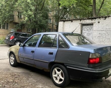 Синий Дэу Нексия, объемом двигателя 1.5 л и пробегом 354 тыс. км за 1100 $, фото 3 на Automoto.ua