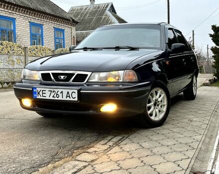 Синий Дэу Нексия, объемом двигателя 1.5 л и пробегом 324 тыс. км за 2400 $, фото 1 на Automoto.ua