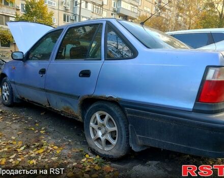 Синий Дэу Нексия, объемом двигателя 1.5 л и пробегом 228 тыс. км за 750 $, фото 6 на Automoto.ua