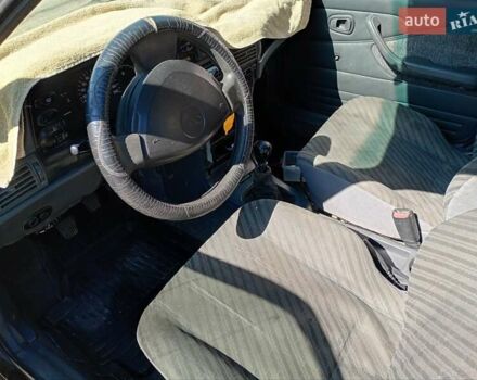 Синий Дэу Нексия, объемом двигателя 1.5 л и пробегом 200 тыс. км за 1200 $, фото 2 на Automoto.ua