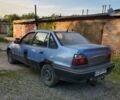 Синий Дэу Нексия, объемом двигателя 1.5 л и пробегом 140 тыс. км за 422 $, фото 6 на Automoto.ua