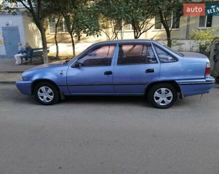 Синий Дэу Нексия, объемом двигателя 1.5 л и пробегом 227 тыс. км за 1600 $, фото 2 на Automoto.ua