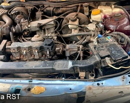 Синій Деу Нексія, об'ємом двигуна 1.5 л та пробігом 230 тис. км за 1200 $, фото 1 на Automoto.ua