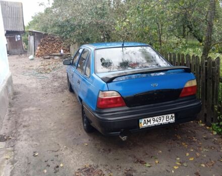 Синий Дэу Нексия, объемом двигателя 1.5 л и пробегом 375 тыс. км за 971 $, фото 1 на Automoto.ua