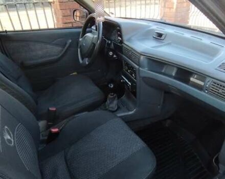 Синий Дэу Нексия, объемом двигателя 1.5 л и пробегом 218 тыс. км за 1300 $, фото 7 на Automoto.ua