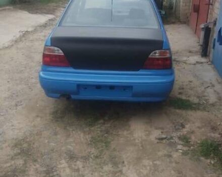 Синий Дэу Нексия, объемом двигателя 1.6 л и пробегом 200 тыс. км за 1600 $, фото 4 на Automoto.ua