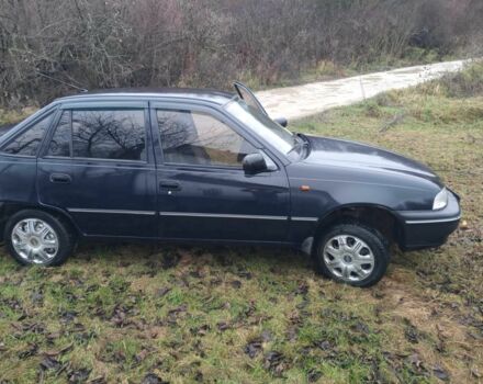 Синій Деу Нексія, об'ємом двигуна 1.5 л та пробігом 210 тис. км за 1700 $, фото 3 на Automoto.ua