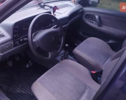 Синий Дэу Нексия, объемом двигателя 1.5 л и пробегом 110 тыс. км за 2450 $, фото 4 на Automoto.ua