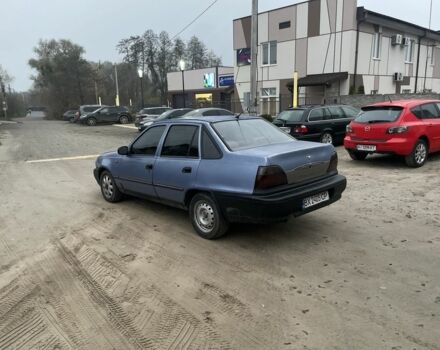 Синий Дэу Нексия, объемом двигателя 1.5 л и пробегом 200 тыс. км за 600 $, фото 1 на Automoto.ua