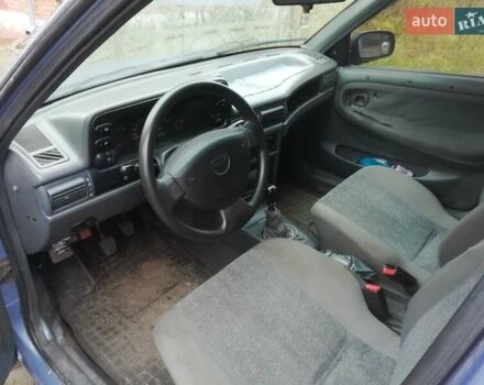 Синий Дэу Нексия, объемом двигателя 1.5 л и пробегом 190 тыс. км за 1500 $, фото 4 на Automoto.ua