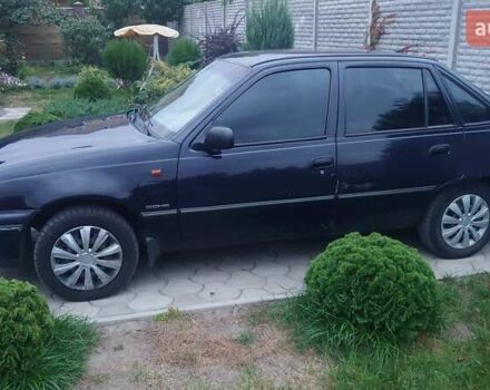 Синий Дэу Нексия, объемом двигателя 1.5 л и пробегом 110 тыс. км за 2450 $, фото 3 на Automoto.ua