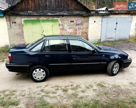 Деу Нексія 2007 у Житомирі на Automoto.ua Синій Деу Нексія, об'ємом двигуна 1.5 л та пробігом 364 тис. км за 1750 $, фото 4 на Automoto.ua