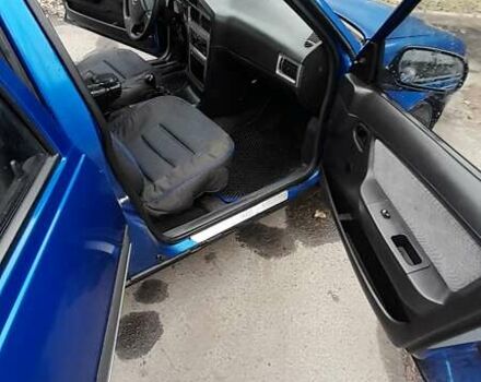 Синий Дэу Нексия, объемом двигателя 1.5 л и пробегом 154 тыс. км за 2300 $, фото 2 на Automoto.ua