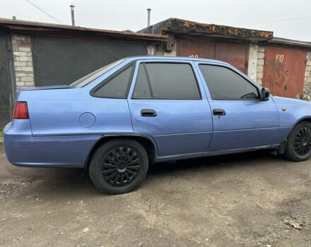Синий Дэу Нексия, объемом двигателя 1.5 л и пробегом 777 тыс. км за 1750 $, фото 2 на Automoto.ua