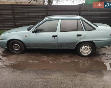 Синий Дэу Нексия, объемом двигателя 1.5 л и пробегом 200 тыс. км за 1250 $, фото 5 на Automoto.ua