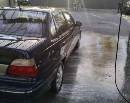 Синий Дэу Нексия, объемом двигателя 1.5 л и пробегом 250 тыс. км за 1301 $, фото 4 на Automoto.ua