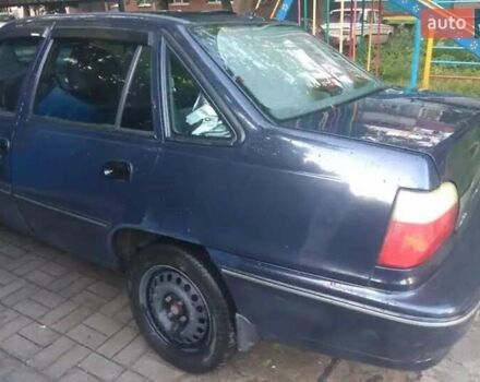 Синій Деу Нексія, об'ємом двигуна 1.5 л та пробігом 191 тис. км за 2100 $, фото 5 на Automoto.ua