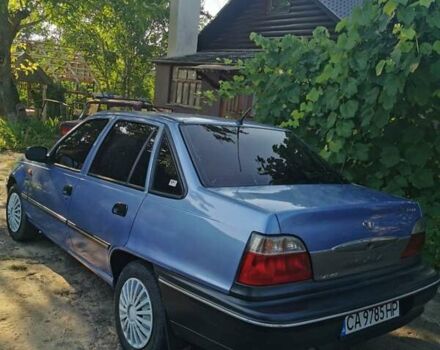 Синий Дэу Нексия, объемом двигателя 1.5 л и пробегом 148 тыс. км за 2450 $, фото 5 на Automoto.ua