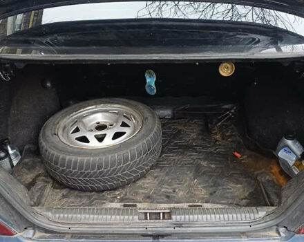 Синий Дэу Нексия, объемом двигателя 1.5 л и пробегом 350 тыс. км за 1540 $, фото 6 на Automoto.ua