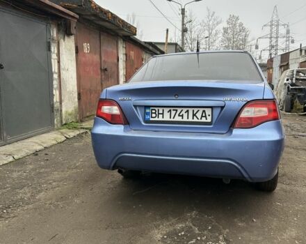 Синий Дэу Нексия, объемом двигателя 1.5 л и пробегом 777 тыс. км за 1750 $, фото 3 на Automoto.ua