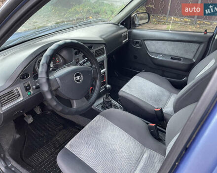 Синій Деу Нексія, об'ємом двигуна 1.5 л та пробігом 230 тис. км за 1900 $, фото 7 на Automoto.ua