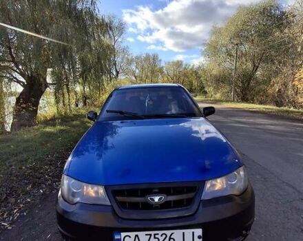 Дэу Нексия 2010 в Каменке на Automoto.ua Синий Дэу Нексия, объемом двигателя 1.5 л и пробегом 220 тыс. км за 1600 $, фото 1 на Automoto.ua