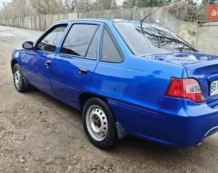 Синий Дэу Нексия, объемом двигателя 1.5 л и пробегом 146 тыс. км за 3000 $, фото 2 на Automoto.ua