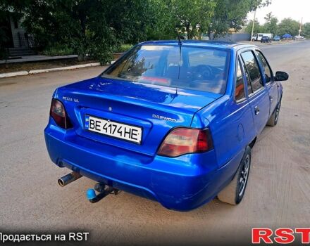 Дэу Нексия 2011 в Вознесенске на Automoto.ua Синий Дэу Нексия, объемом двигателя 1.6 л и пробегом 186 тыс. км за 2000 $, фото 4 на Automoto.ua
