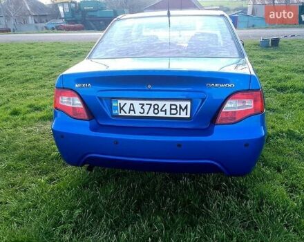 Синий Дэу Нексия, объемом двигателя 1.5 л и пробегом 250 тыс. км за 1200 $, фото 4 на Automoto.ua