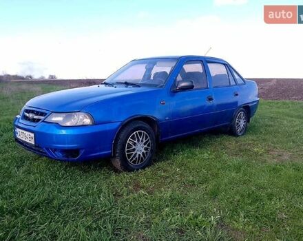 Синий Дэу Нексия, объемом двигателя 1.5 л и пробегом 250 тыс. км за 1200 $, фото 9 на Automoto.ua