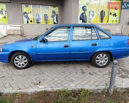 Синий Дэу Нексия, объемом двигателя 1.6 л и пробегом 184 тыс. км за 2850 $, фото 5 на Automoto.ua