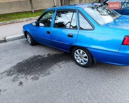 Синий Дэу Нексия, объемом двигателя 1.6 л и пробегом 184 тыс. км за 2850 $, фото 8 на Automoto.ua