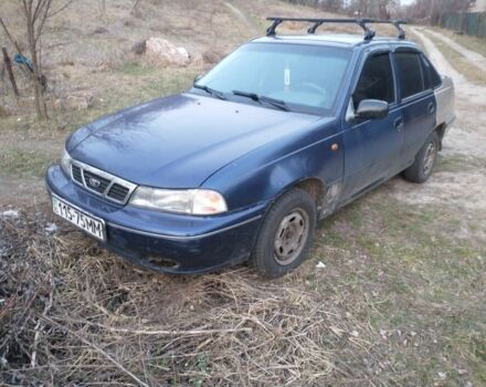 Синий Дэу Нексия, объемом двигателя 1.5 л и пробегом 300 тыс. км за 750 $, фото 1 на Automoto.ua