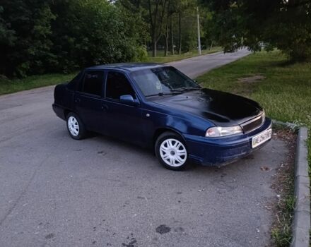 Синий Дэу Нексия, объемом двигателя 0 л и пробегом 300 тыс. км за 800 $, фото 1 на Automoto.ua