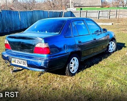 Синий Дэу Нексия, объемом двигателя 1.5 л и пробегом 320 тыс. км за 700 $, фото 1 на Automoto.ua