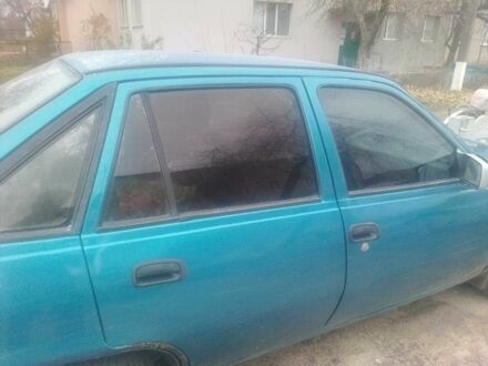 Синій Деу Нексія, об'ємом двигуна 1.5 л та пробігом 274 тис. км за 1500 $, фото 1 на Automoto.ua
