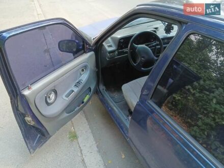 Дэу Нексия 1997 в Киеве на Automoto.ua Синий Дэу Нексия, объемом двигателя 1.5 л и пробегом 330 тыс. км за 1250 $, фото 1 на Automoto.ua
