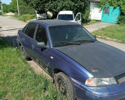 Синий Дэу Нексия, объемом двигателя 0 л и пробегом 400 тыс. км за 650 $, фото 1 на Automoto.ua