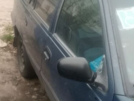 Синий Дэу Нексия, объемом двигателя 1.5 л и пробегом 2 тыс. км за 500 $, фото 1 на Automoto.ua