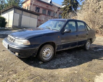 Синий Дэу Нексия, объемом двигателя 1.5 л и пробегом 400 тыс. км за 550 $, фото 1 на Automoto.ua