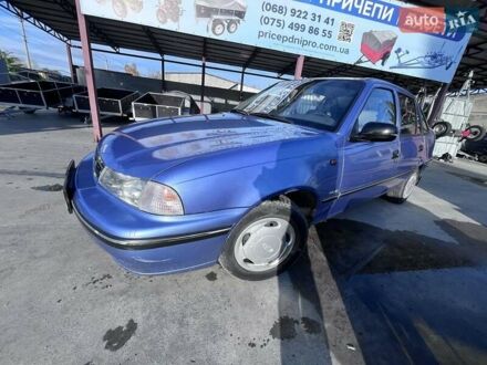 Дэу Нексия 2007 в Кременчуге на Automoto.ua Синий Дэу Нексия, объемом двигателя 1.5 л и пробегом 50 тыс. км за 3200 $, фото 1 на Automoto.ua