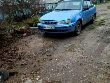 Синий Дэу Нексия, объемом двигателя 1.5 л и пробегом 350 тыс. км за 750 $, фото 1 на Automoto.ua