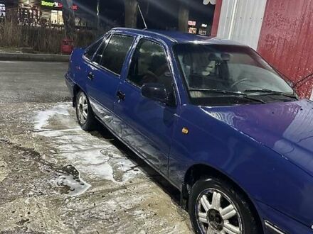Синій Деу Нексія, об'ємом двигуна 1.5 л та пробігом 250 тис. км за 1500 $, фото 1 на Automoto.ua