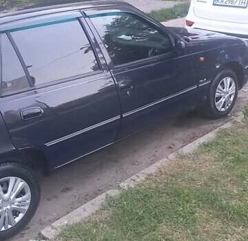 Синій Деу Нексія, об'ємом двигуна 1.5 л та пробігом 350 тис. км за 1750 $, фото 1 на Automoto.ua