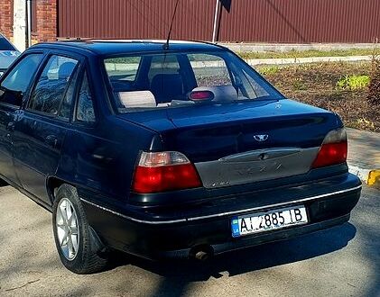 Дэу Нексия 2007 в Василькове на Automoto.ua Синий Дэу Нексия, объемом двигателя 1.5 л и пробегом 120 тыс. км за 800 $, фото 1 на Automoto.ua