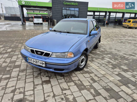 Синий Дэу Нексия, объемом двигателя 1.5 л и пробегом 242 тыс. км за 1999 $, фото 1 на Automoto.ua