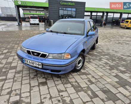 Синий Дэу Нексия, объемом двигателя 1.5 л и пробегом 242 тыс. км за 1999 $, фото 1 на Automoto.ua