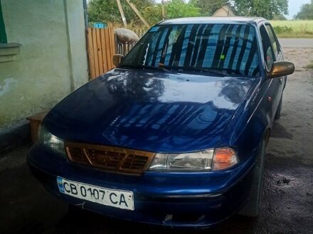 Дэу Нексия 2007 в Хорошеве (Володарск-Волынском) на Automoto.ua Синий Дэу Нексия, объемом двигателя 1.5 л и пробегом 303 тыс. км за 600 $, фото 1 на Automoto.ua