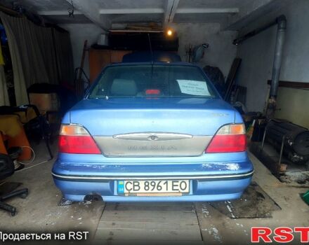 Синий Дэу Нексия, объемом двигателя 1.5 л и пробегом 700 тыс. км за 2700 $, фото 1 на Automoto.ua