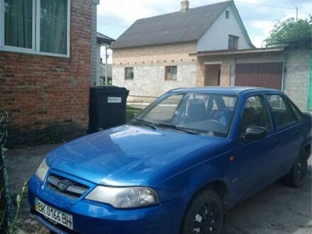 Дэу Нексия 2008 в Ровно на Automoto.ua Синий Дэу Нексия, объемом двигателя 0 л и пробегом 135 тыс. км за 1850 $, фото 1 на Automoto.ua